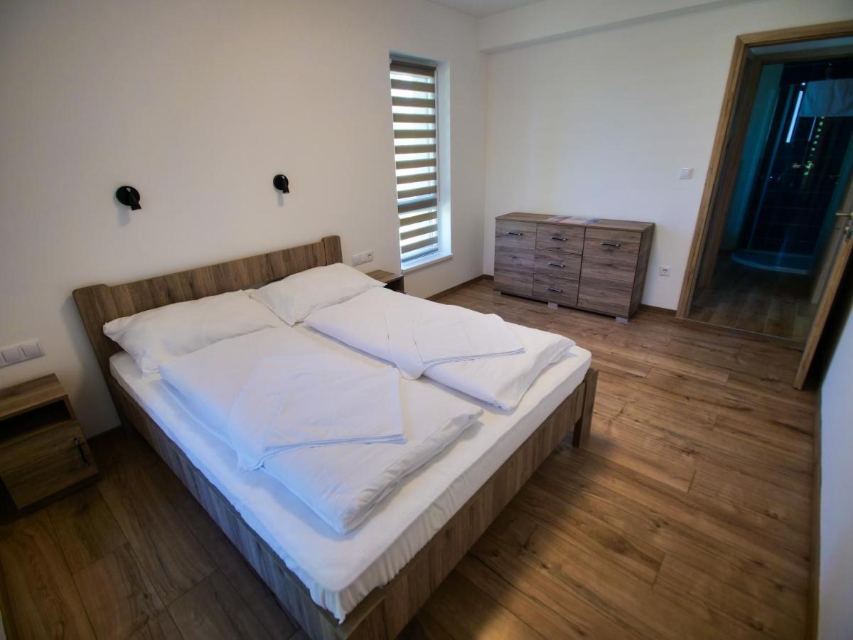 Apartament Zea Apartmanhaz Balatonfenyves Zewnętrze zdjęcie