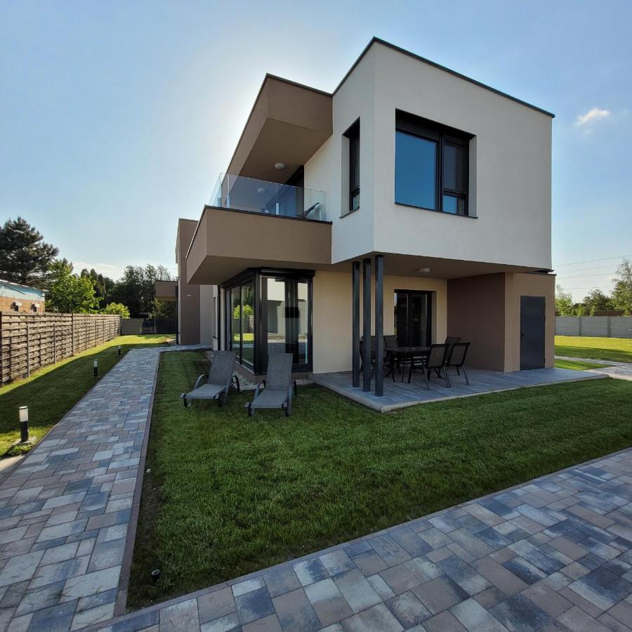 Apartament Zea Apartmanhaz Balatonfenyves Zewnętrze zdjęcie