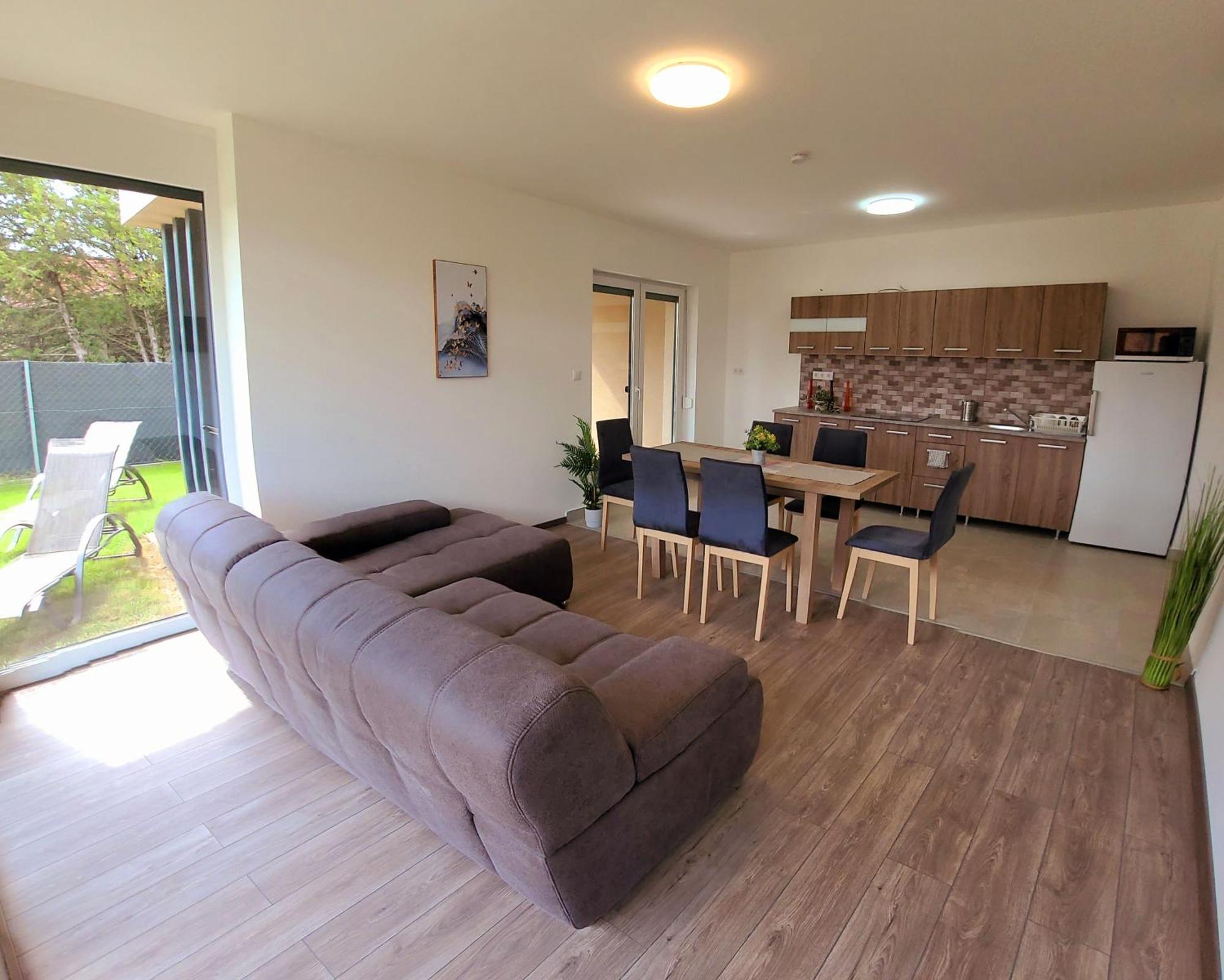 Apartament Zea Apartmanhaz Balatonfenyves Zewnętrze zdjęcie