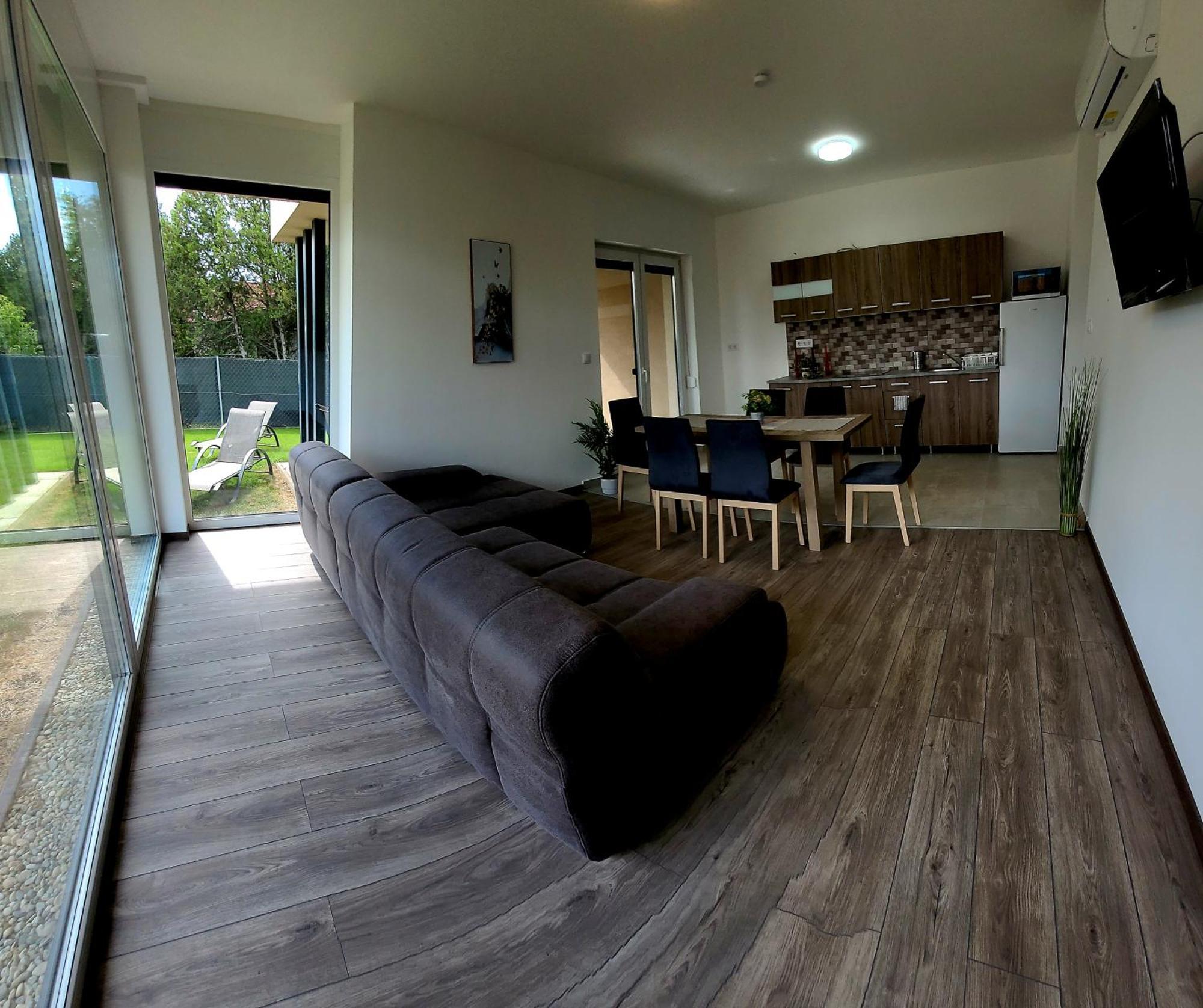 Apartament Zea Apartmanhaz Balatonfenyves Zewnętrze zdjęcie