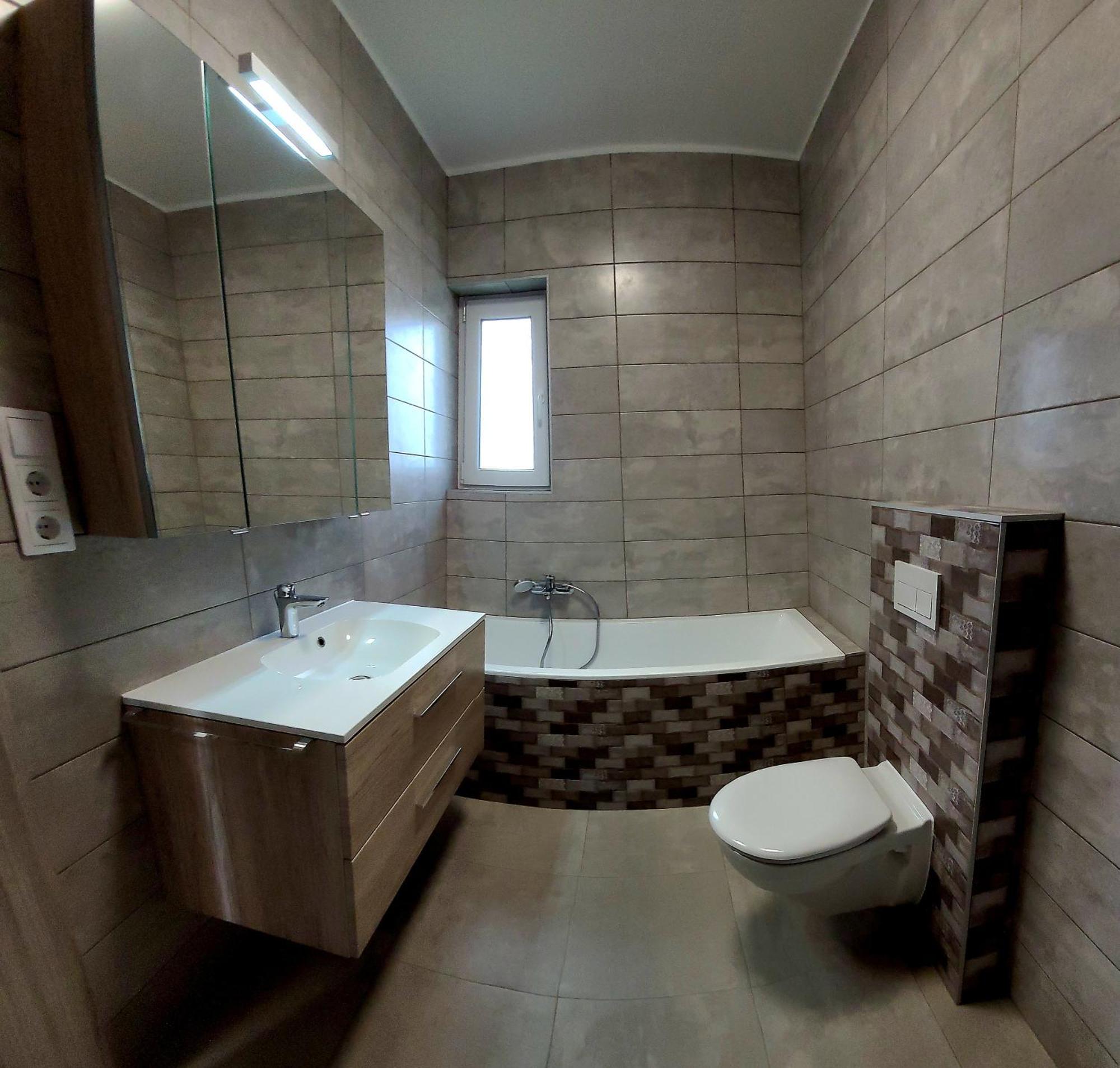 Apartament Zea Apartmanhaz Balatonfenyves Zewnętrze zdjęcie